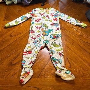The grinch pjs